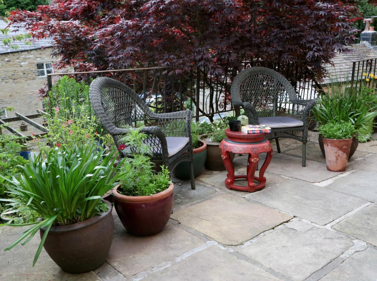 Beautiful Quiet Room In The Heart Of Holmfirth Buitenkant foto