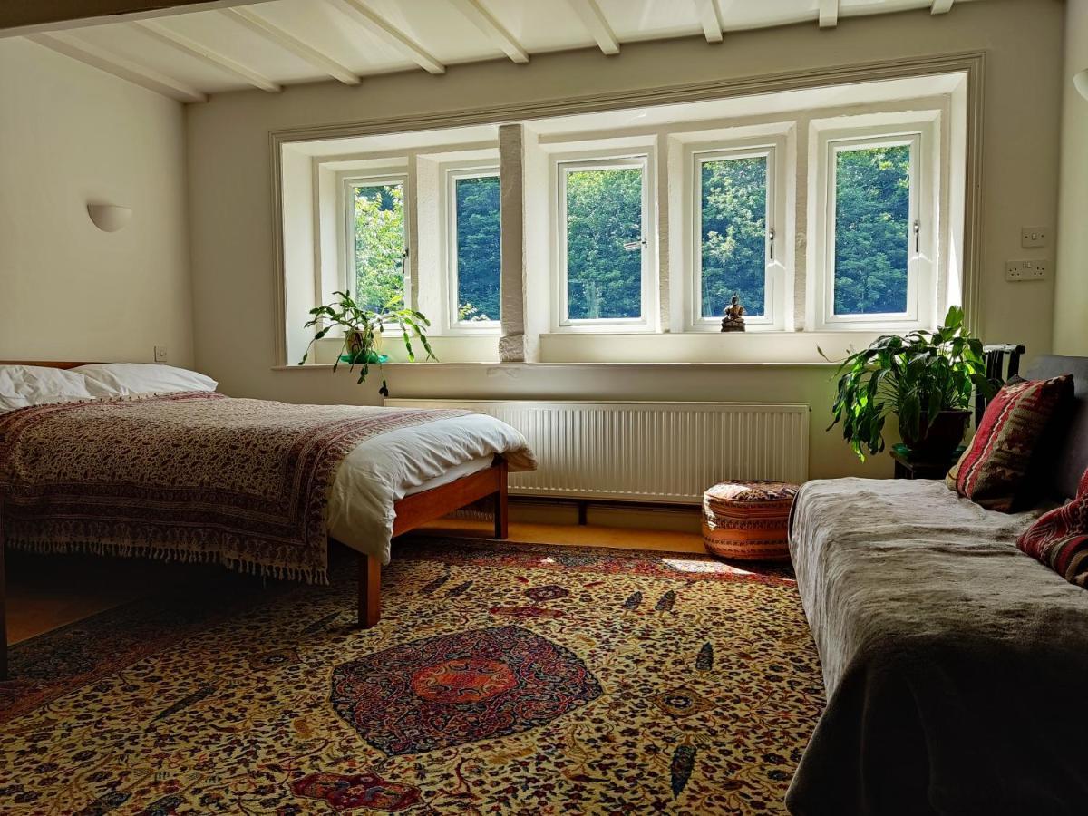 Beautiful Quiet Room In The Heart Of Holmfirth Buitenkant foto