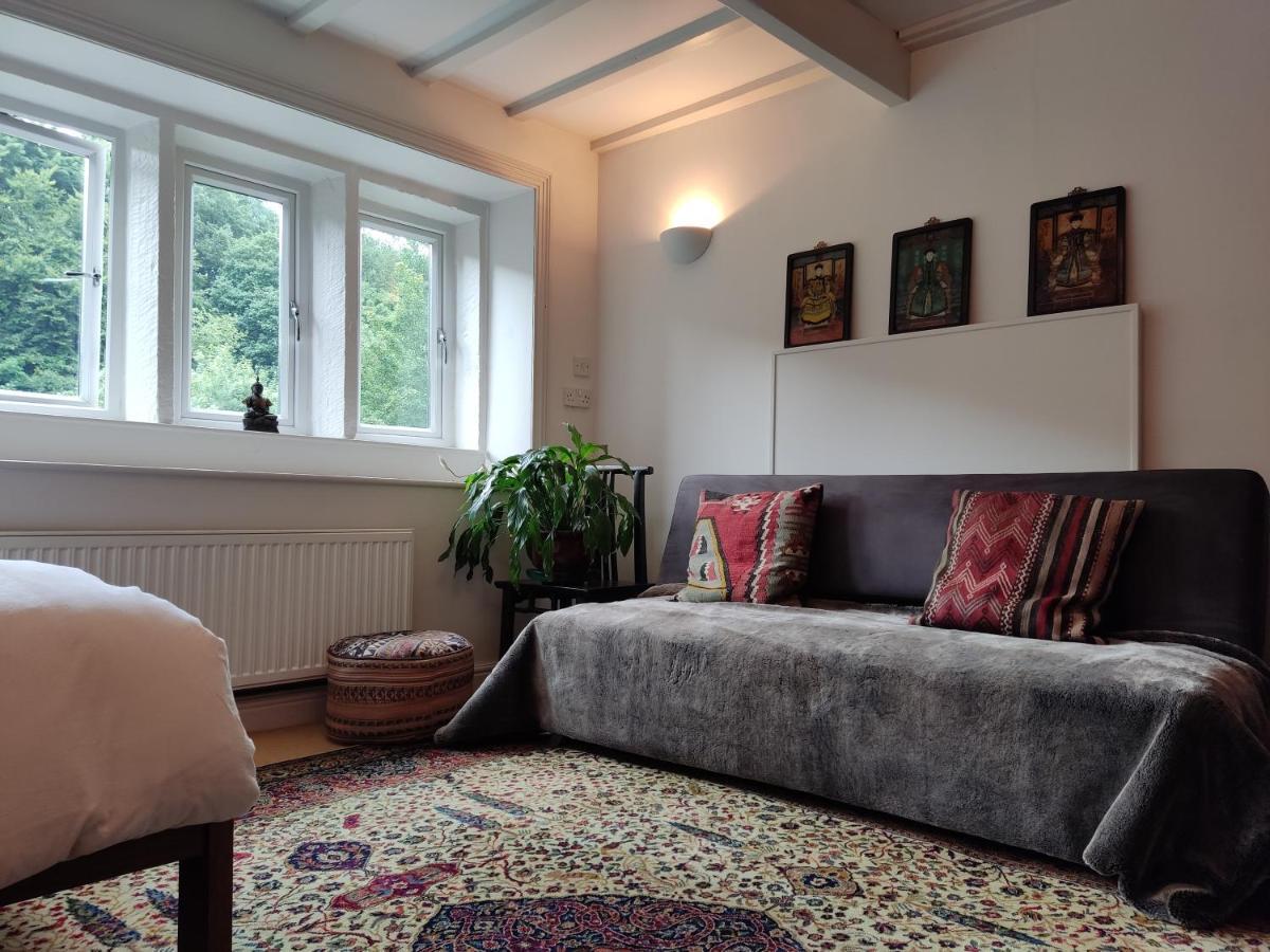Beautiful Quiet Room In The Heart Of Holmfirth Buitenkant foto